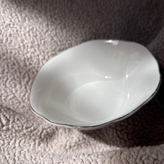 【決定済み】食器 白  2枚セット の画像