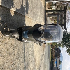 マジェスティ125FI      屋根付きの画像