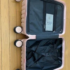 スーツケースの画像