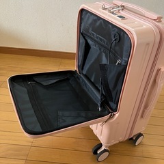 スーツケースの画像