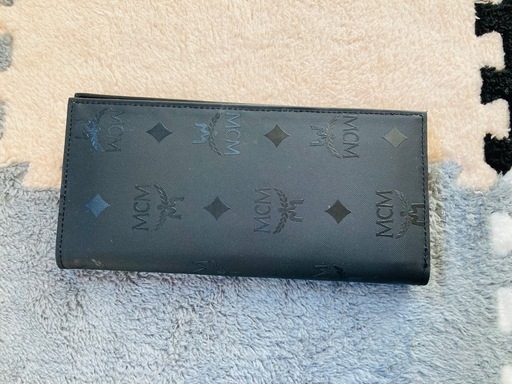 MCM ブラック レザー 財布 MCM ロゴブラックレザー長財布カードポケット付き (UMI⭐︎) 吉原本町