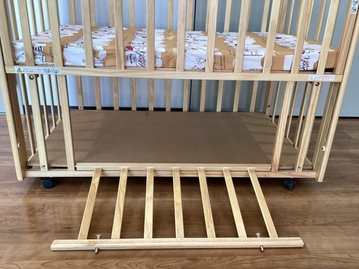 ベビーベッド【町田市再生家具】253201
