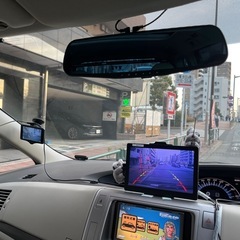 エスティマハイブリッドの画像