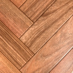 ハイエース　200系　ステップのフローリングシートの画像