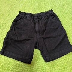 ブランド　テントウムシ　ベスト　半ズボン　セットの画像