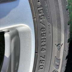 ダイハツ純正アルミホイール　スタッドレス(オマケ)付き
の画像