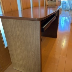 パソコンデスクの画像