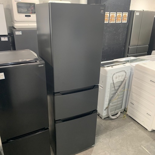 【ジモティー割】美品　SHARP 2025年製　317L ノンフロン冷凍冷蔵庫（ID1795）