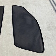 ハイエース　窓　ネットの画像