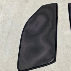 ハイエース　窓　ネットの画像