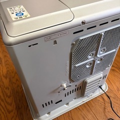 トヨトミ 強制通気形開放式石油ストーブ LC-327 の画像