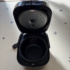 アイリスオーヤマ炊飯器　3合の画像