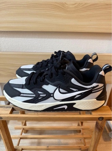 Nike ブラック/ホワイト スニーカー27-27.5cm