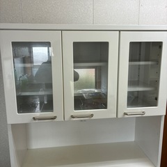 キッチンボード(食器棚)ホワイトの画像