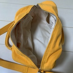 ショルダーバッグの画像