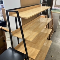 2602-0052 4段ラック 木製 足1つありませんの画像