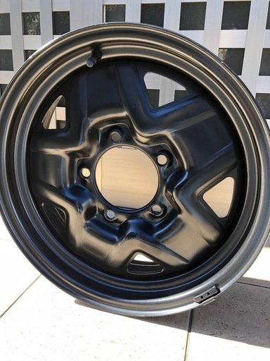 TOYOのMTタイヤ１本 とジムニー純正スチールホイール❗️スペアに‼️
