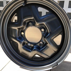 TOYOのMTタイヤ１本 とジムニー純正スチールホイール❗️スペアに‼️の画像