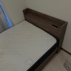 シングルベッド&マットレスの画像