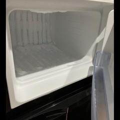 Haier ハイアール 冷蔵庫 2ドア 冷凍機能付 単身用 2010年製 中古 可動品 2026年4月引き渡しの画像