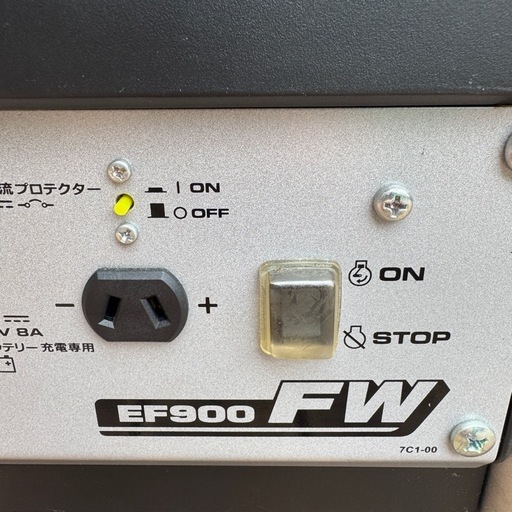 発電機　YAMAHA　EF900FW