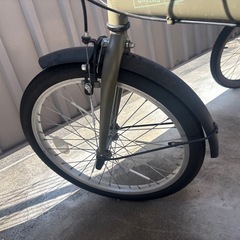 折りたたみ自転車の画像