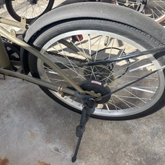 折りたたみ自転車の画像