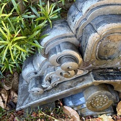 掛川市上西郷　庭　鬼瓦　瓦　古民家　2セットの画像