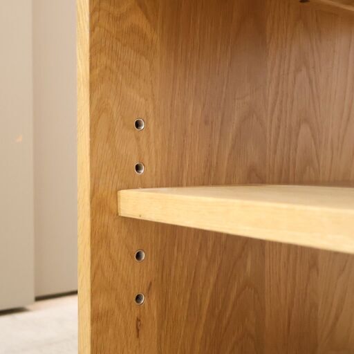 人気の無印良品(MUJI)のオーク無垢材 AVラック！！シンプルなTVボードは圧迫感を感じさせず、1人暮らしにもおススメです♪和のテイ