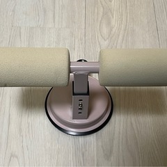 腹筋トレーニンググッズの画像