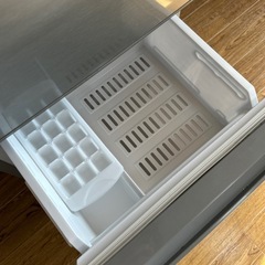 126L冷凍冷蔵庫(AQUA)の画像