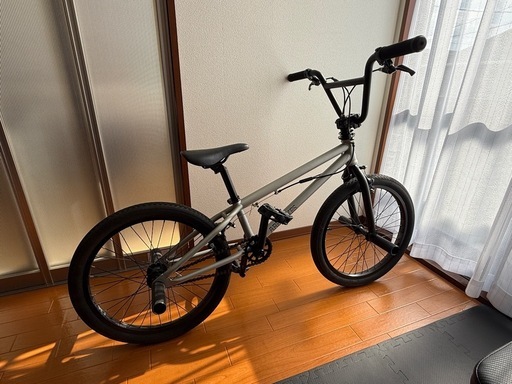 石川県周辺手渡し BMX ARES BIKES APLUS フラットランド 石川県周辺手渡し BMX ARES BIKES APLUS フラットランド