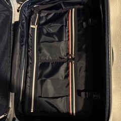 (終了)
スーツケース(約35L，ESCAPE’S)の画像