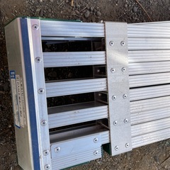 VSR-2613FXg アルインコ(株)  新品 未使用　足場 アルミ 折りたたみ 踏み台　の画像