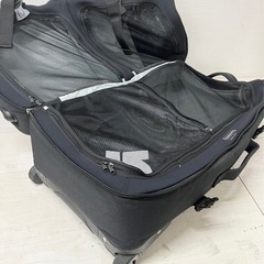 M【中古品】BURTON バートン スノーボードギアバッグ　キャリーケース 大容量 キャリーバッグ ブラックの画像