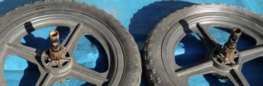 ★耕運機用移動タイヤ 2個　マメトラMC-8　MC-10に使用可能