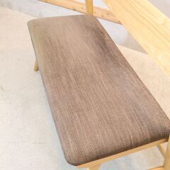 unico(ウニコ)のSIGNE(シグネ)シリーズのダイニングベンチです。アッシュ材のナチュラルな質感を活かしたシンプルでオシャレなデザインのダイニング用ベンチ。カフェ風や北欧スタイルなど♪の画像