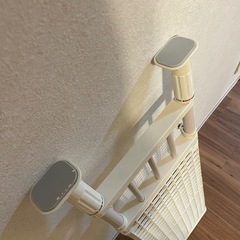 超強力伸縮ラック（69.5〜104cm 耐荷重55〜2 5kg） S-104 ホワイト　つっぱり棚 の画像