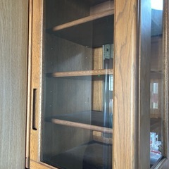 食器棚、飾り棚　両面取り出しの画像