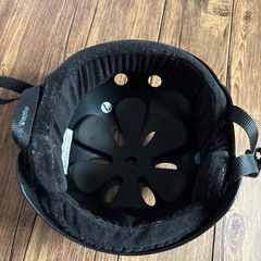 スケボー用のヘルメット一式の画像