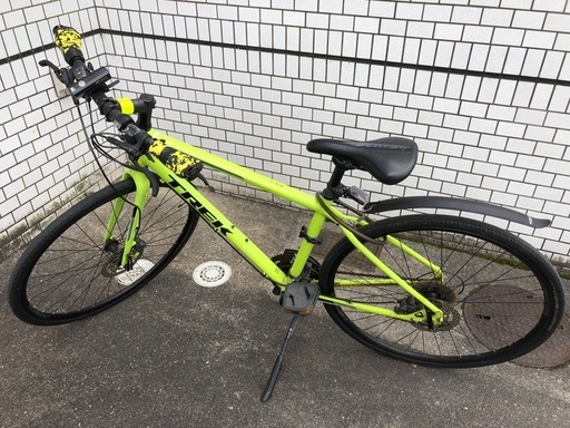 （決まりました。）TREK トレック　FX3 　DISC ブレーキ　2019？