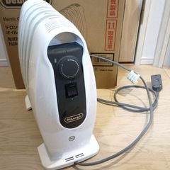 美品】デロンギ ミニオイルヒーター 持ち運びサイズ njm0505 (Moo