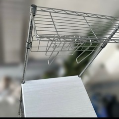 銀ラック　キッチン　予備　棚の画像