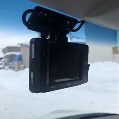 N-ONE 4WD　走行少な目！エンジンスターター・バックカメラ・前後ドラレコ　人気のパールの画像