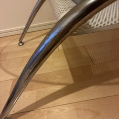 ガラステーブルの画像