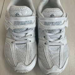 キッズ　スニーカー　18.5cmの画像