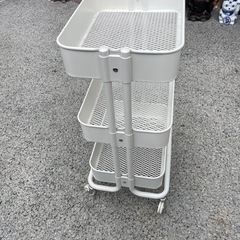 IKEA   RÅSKOG/ロースコグワゴンの画像