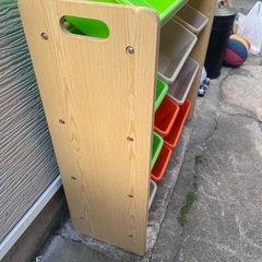 おもちゃ　収納ボックスの画像