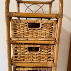 籐籠　引き出し　収納の画像