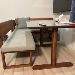 アーバンホーム　ダイニングテーブルの画像